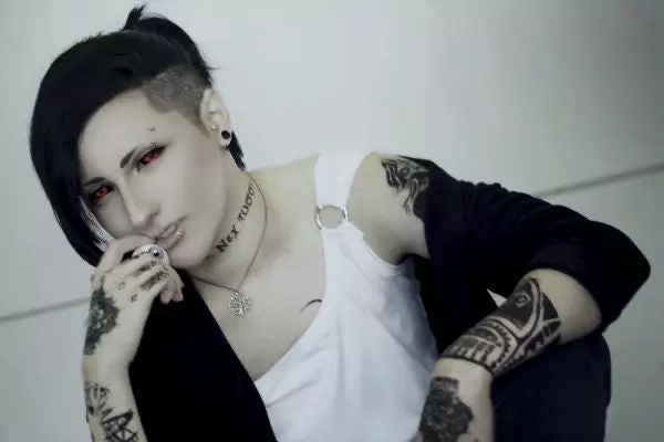 Phantasee Red Black Sclera Kontakter Tokyo Ghoul - Red Ghoul/Gremlin 15 Phantasee Red Black Sclera Kontakter Tokyo Ghoul - Red Ghoul/Gremlin - Billede 13